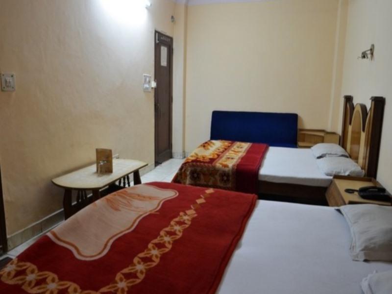 Hotel Ashoka Continental New Delhi Exterior photo